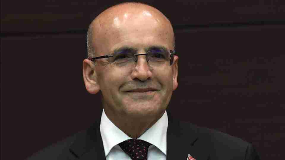 Son Dakika Bakan Şimşek: Refah artışını sağlayacak modelle yola devam edeceğiz...