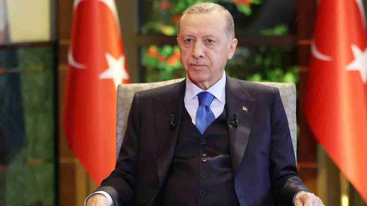 15 milyon emekli için yeni duyuru şimdi yapıldı! Emekli maaşlarına ZAM'dan sonra EK ÖDEME olacak ve Maaşlar Yükseldi! 