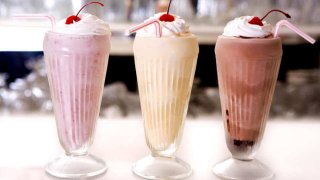 Milkshake Nasıl Yapılır? İşte evde kolay ve pratik leziz milkshake tarifleri!