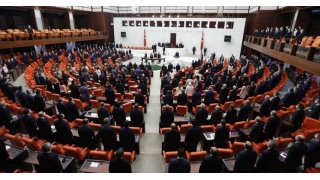 Meclis'te SSK ve Bağkur emekli maaşlarındaki artış kabul edildi - İş-Yaşam Haberleri 