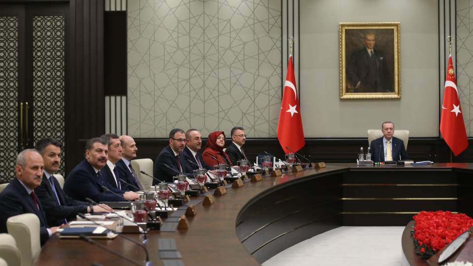 Gözler Bugün Toplanacak Olan Kabine toplantısında! Cumhurbaşkanı Erdoğan Açıklama Yapacak!